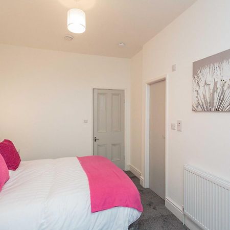 Cherry Property - Berry Apartments Blackpool Phòng bức ảnh