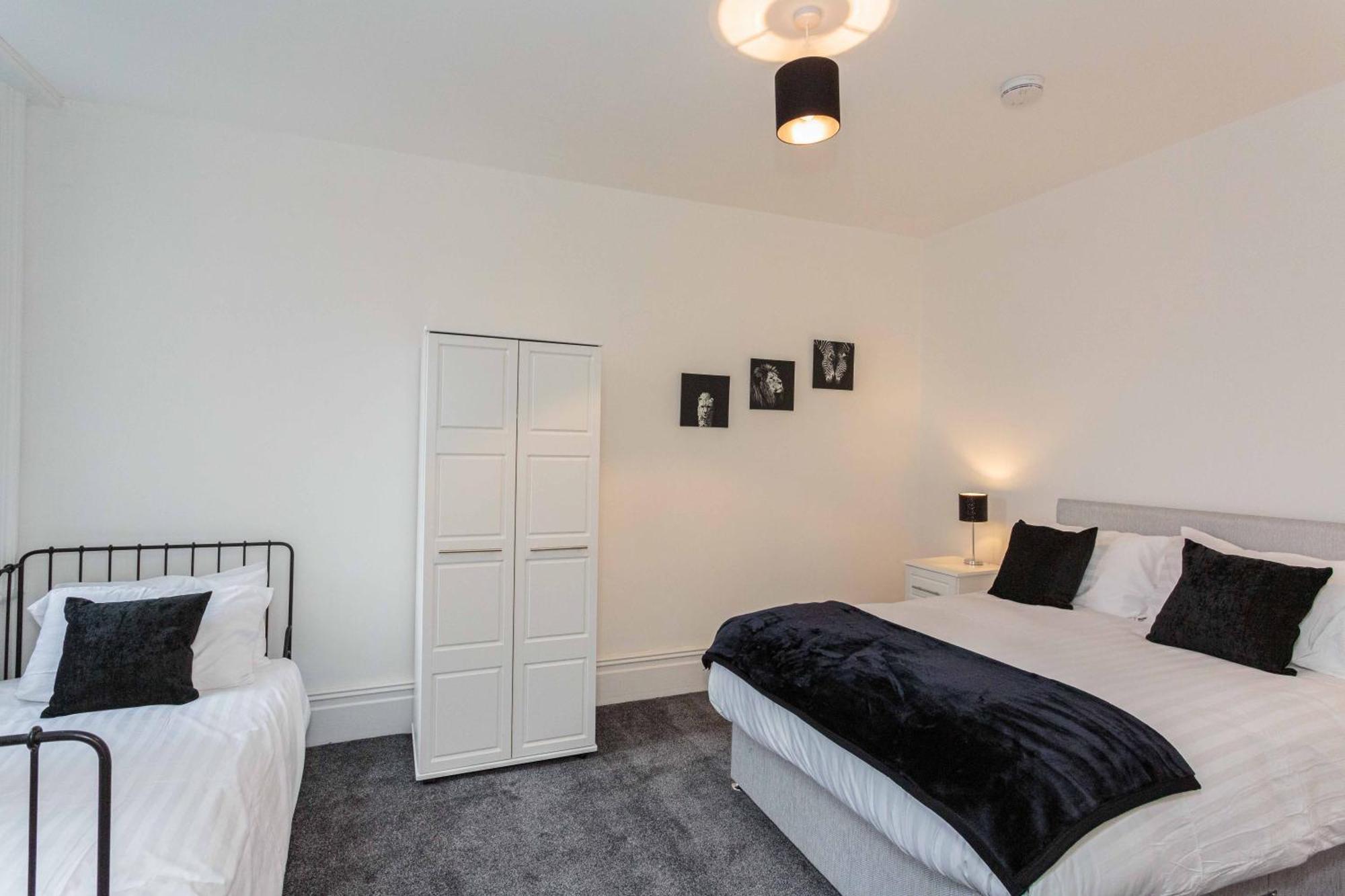 Cherry Property - Berry Apartments Blackpool Phòng bức ảnh