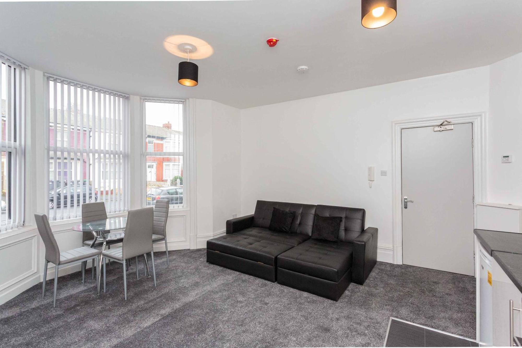 Cherry Property - Berry Apartments Blackpool Phòng bức ảnh