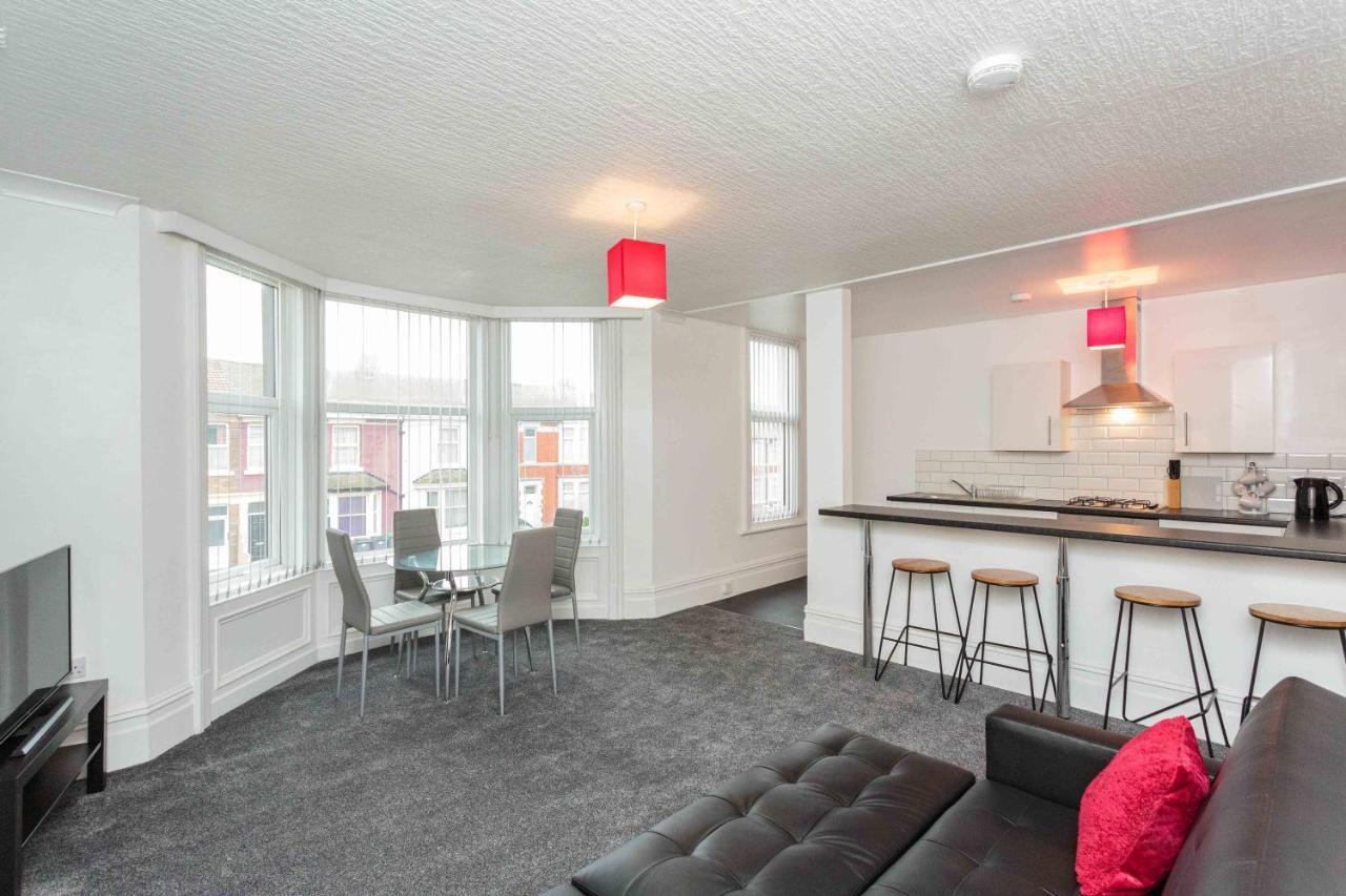 Cherry Property - Berry Apartments Blackpool Ngoại thất bức ảnh